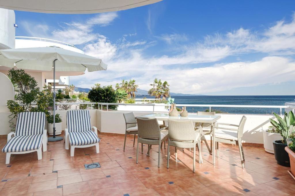 Frontline Beach Apartment - Sinfonia Del Mar Estepona Exteriör bild